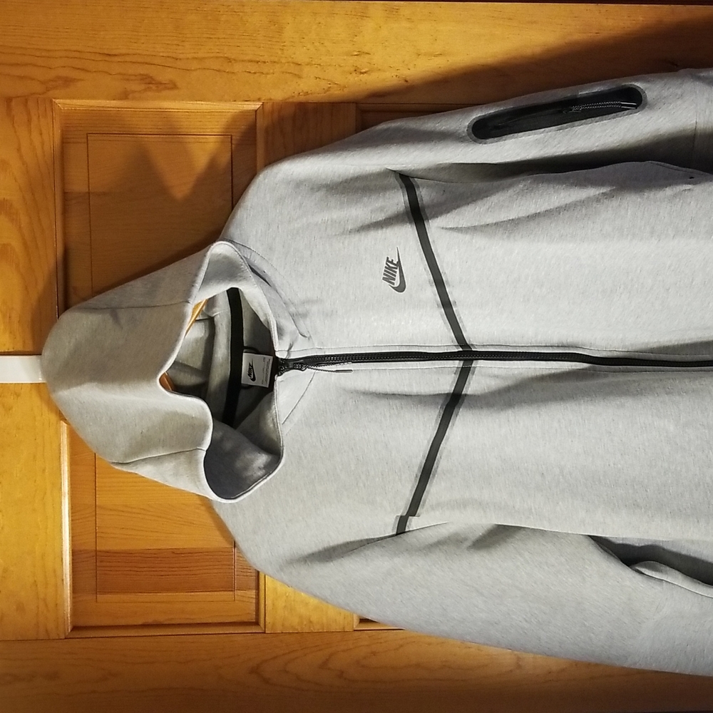 NIKE ZIP UP HOODIE XXL